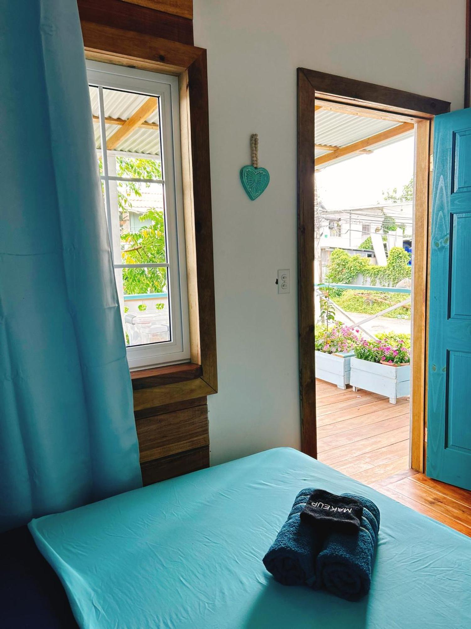 Casa Pelicano Bocas Town Ngoại thất bức ảnh